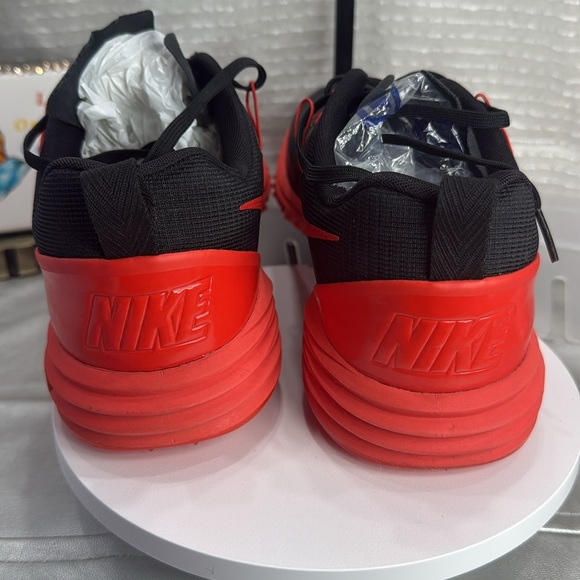 (H3) Nike Lunar Command 2 Men's Golf Shoes, Black/Red, Size 9.5 - Picture 7 of 9